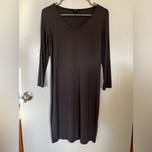 Eileen Fisher Deep V-Neck T-Shirt Dress in Gray Size X-Small Viscose and Spandex